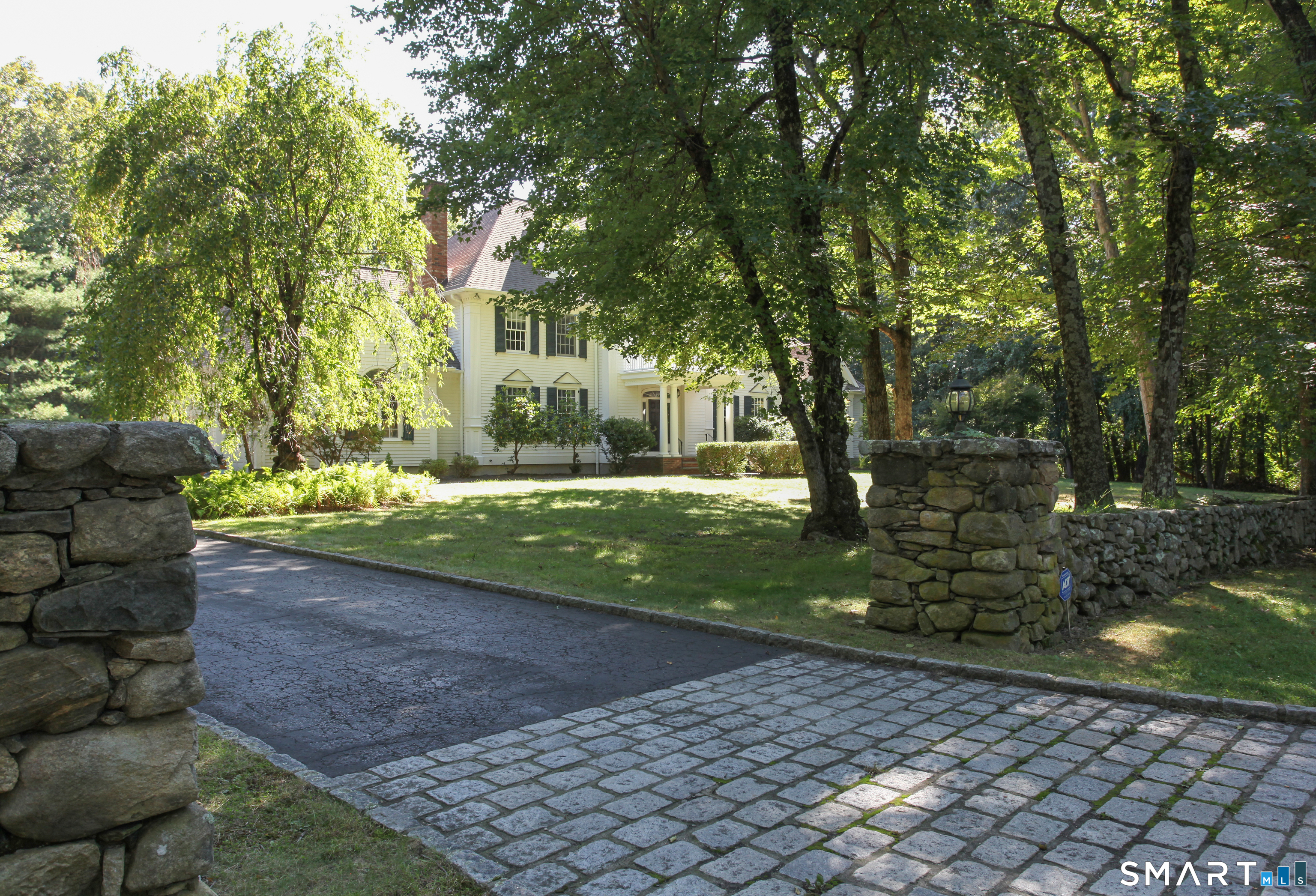 24 Langner Lane Weston CT 06883