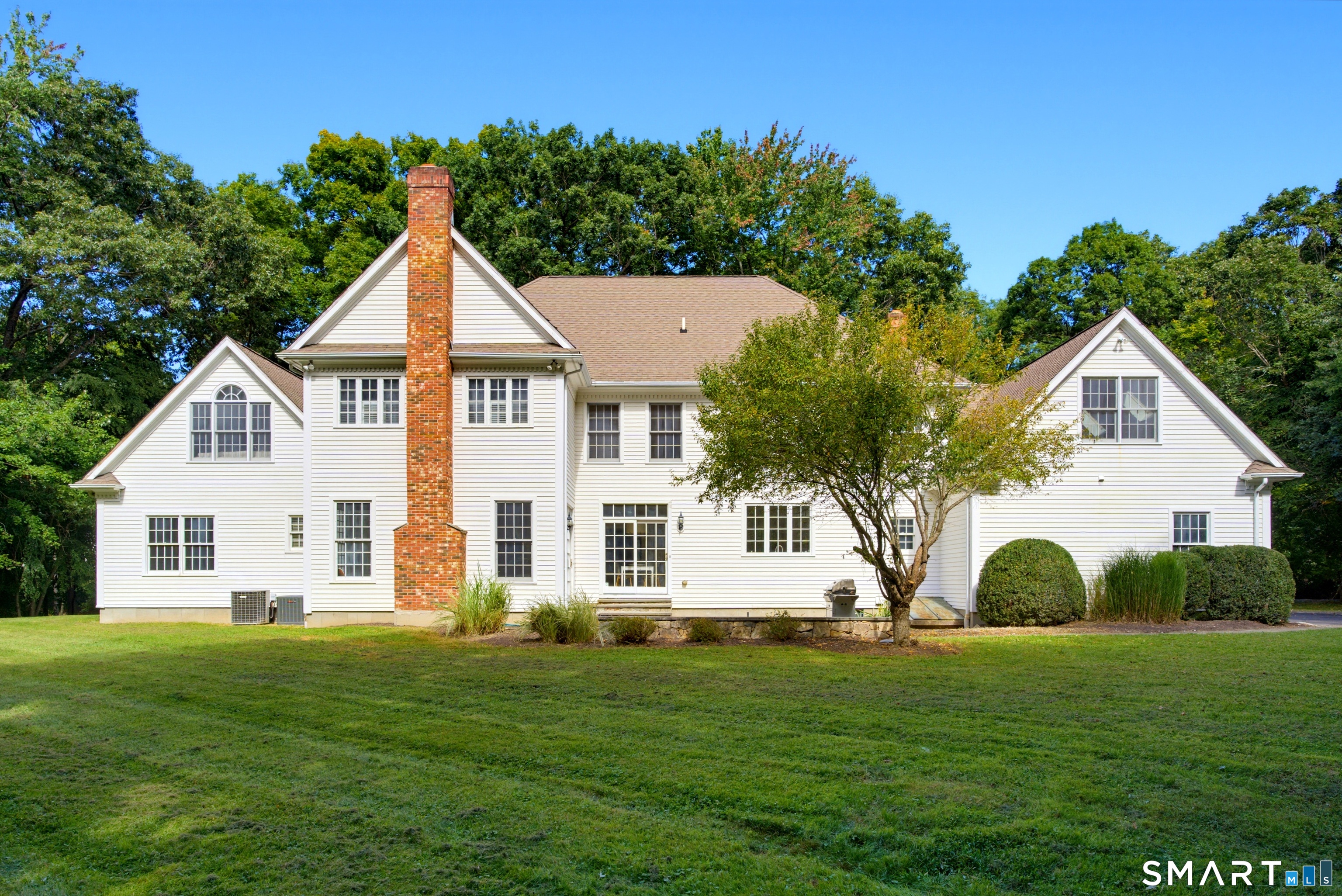 24 Langner Lane Weston CT 06883