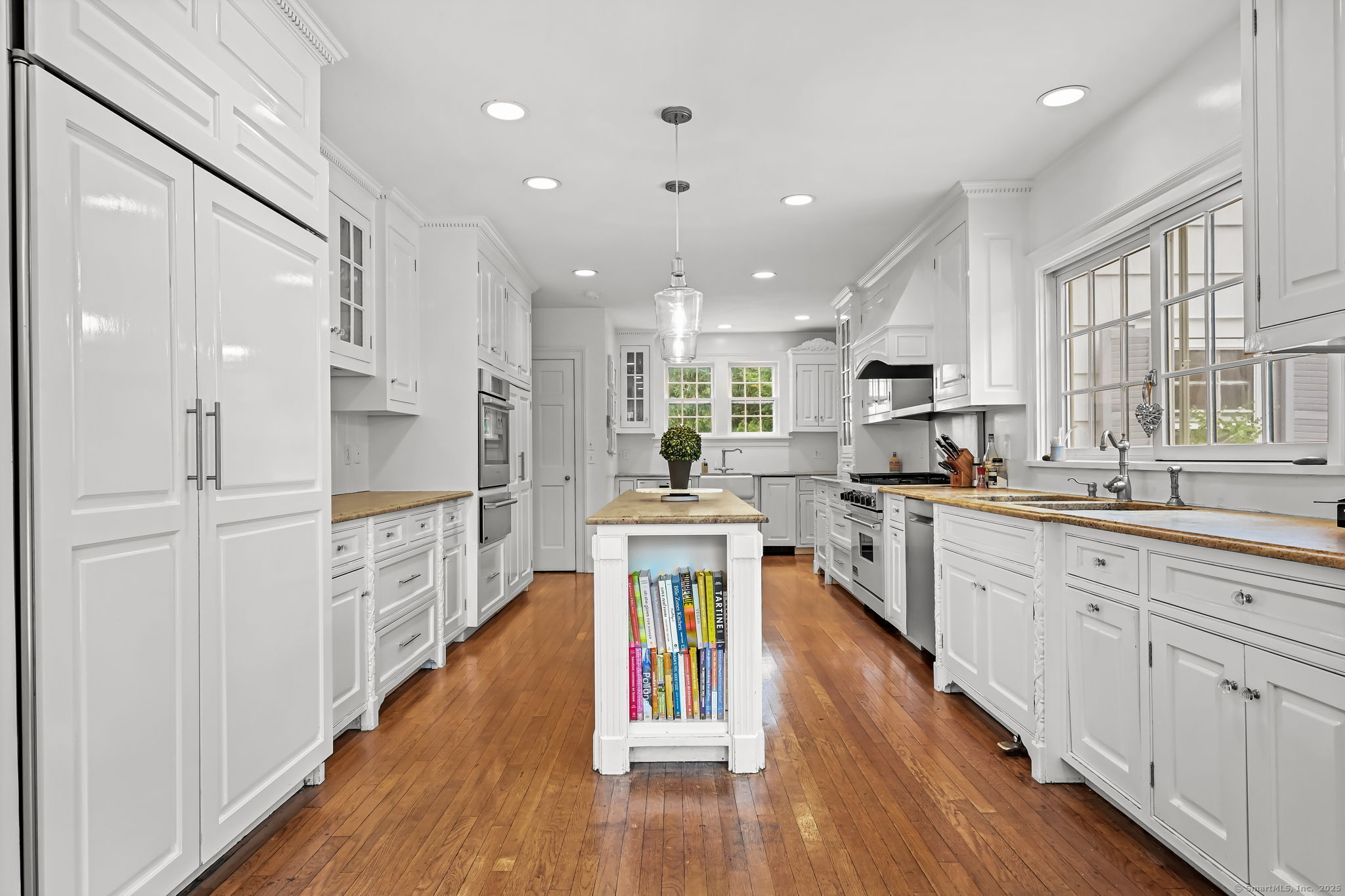 330 Ridgefield Road Wilton CT 06897
