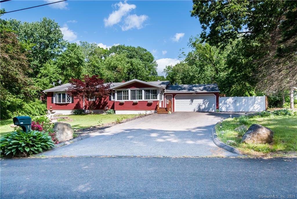 168 Tuckahoe Drive Shelton CT 06484