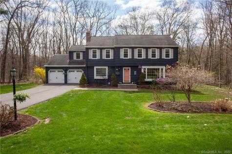 41 Minister Brook Drive Simsbury CT 06070