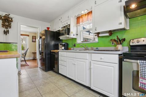 138 South Broad Street Stonington CT 06379