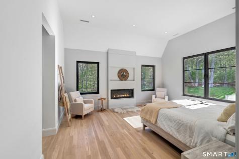 1 Twin Oaks Lane Westport CT 06880