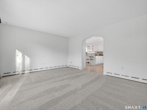 42 Aitchison Drive New London CT 06320