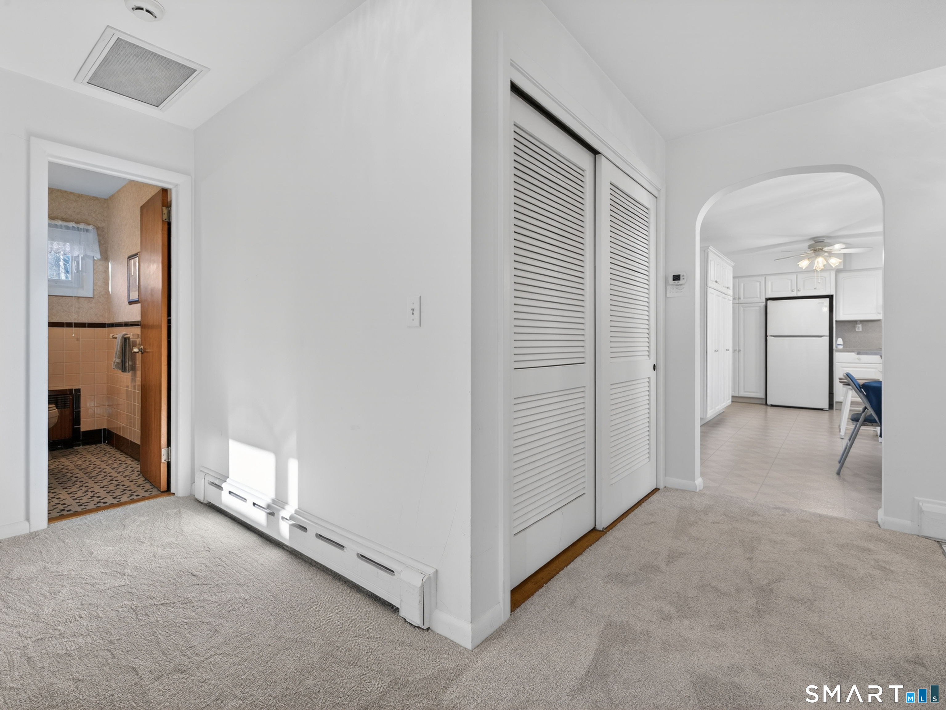 42 Aitchison Drive New London CT 06320