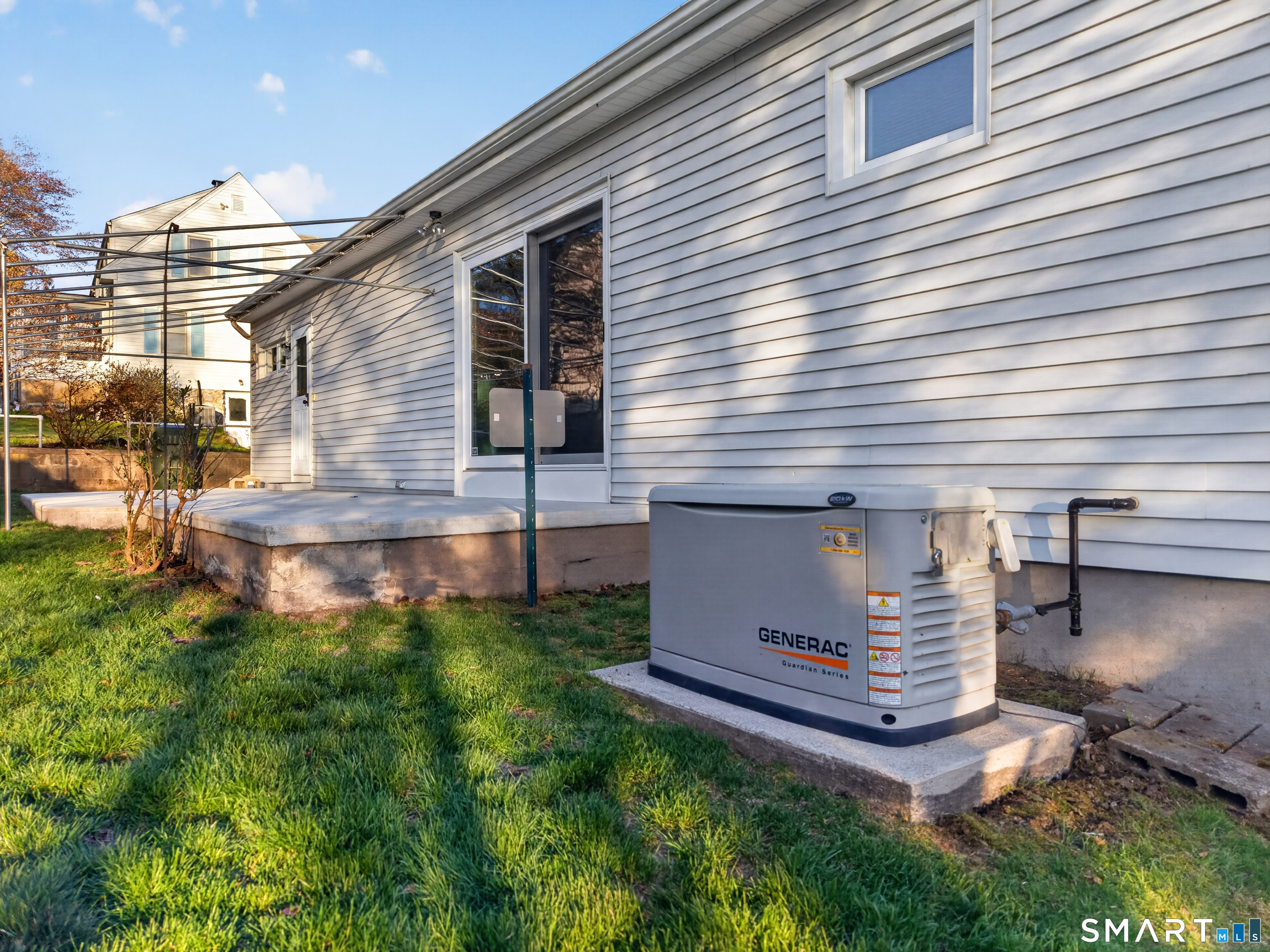 42 Aitchison Drive New London CT 06320