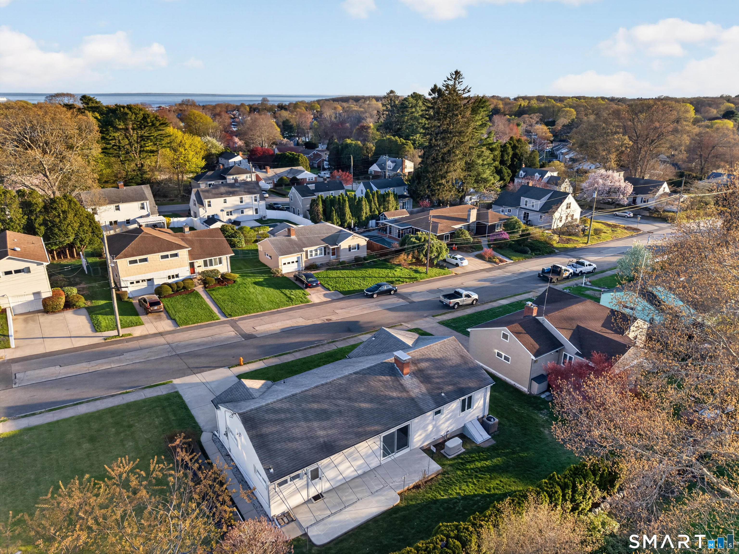 42 Aitchison Drive New London CT 06320
