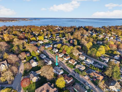 42 Aitchison Drive New London CT 06320
