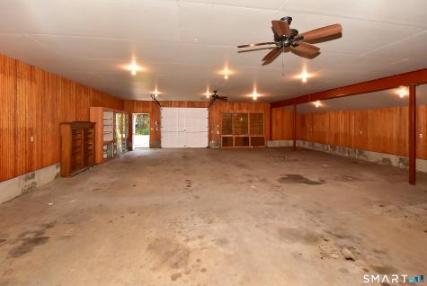 55 West Avon Road Avon CT 06001