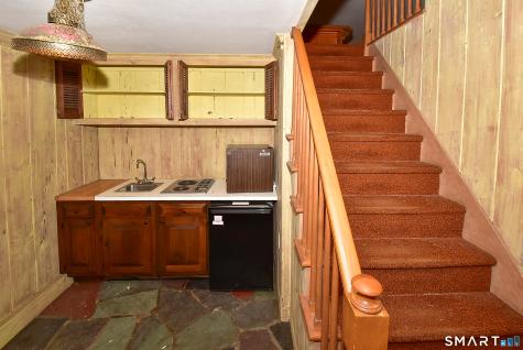 55 West Avon Road Avon CT 06001
