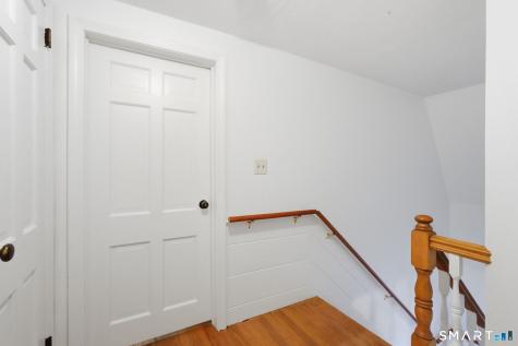53 Woodridge Circle West Hartford CT 06107