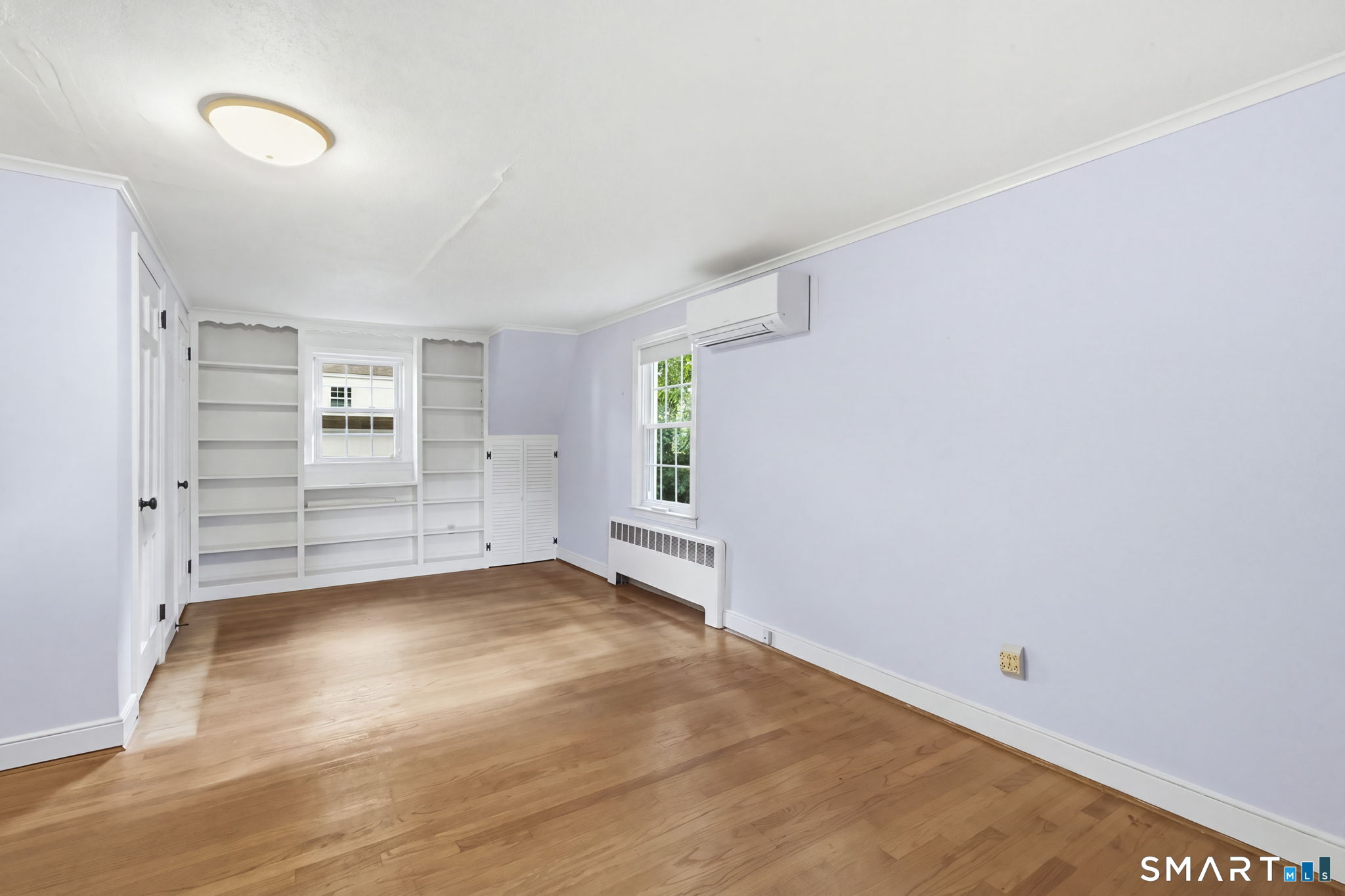 53 Woodridge Circle West Hartford CT 06107