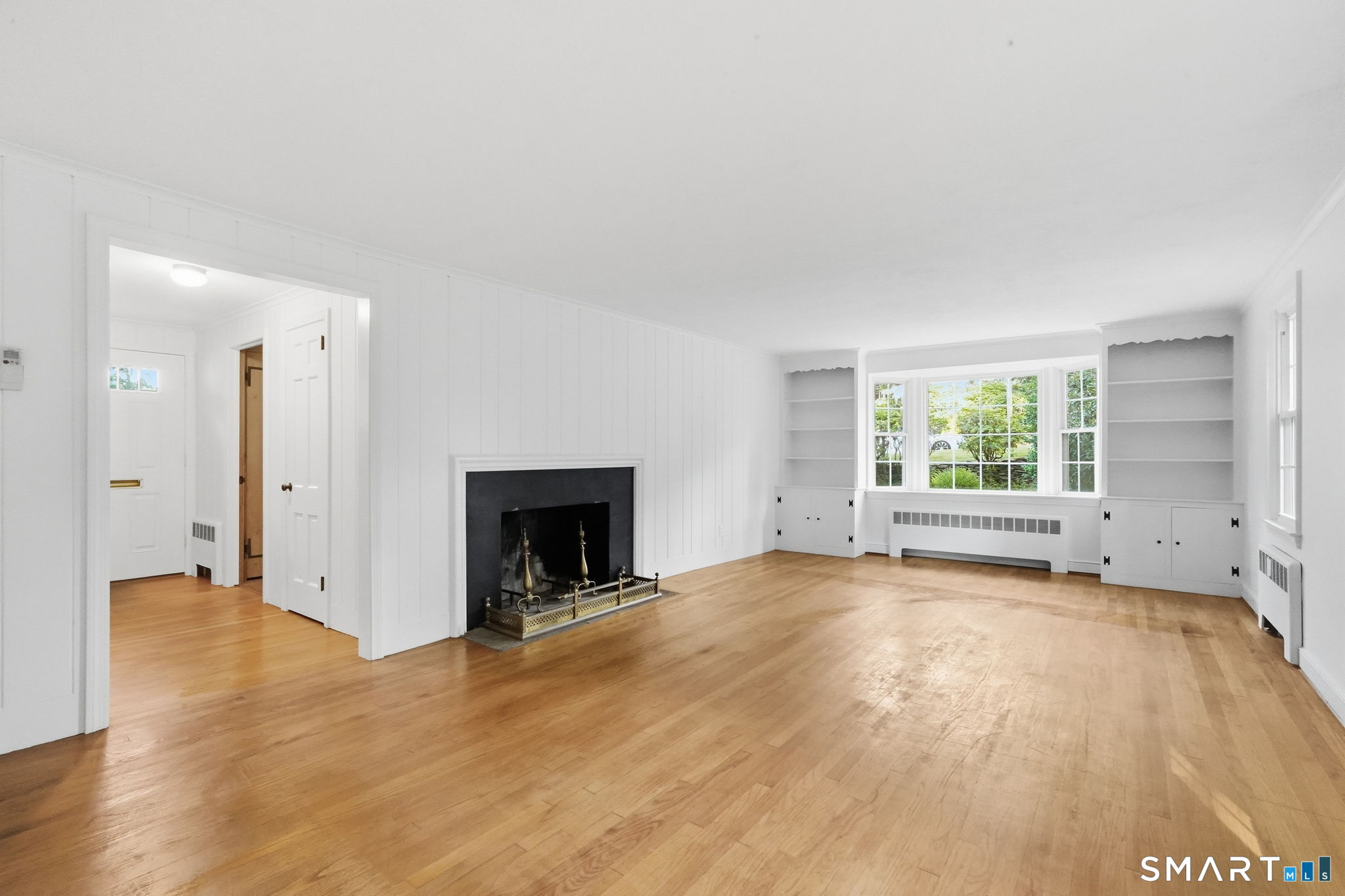 53 Woodridge Circle West Hartford CT 06107