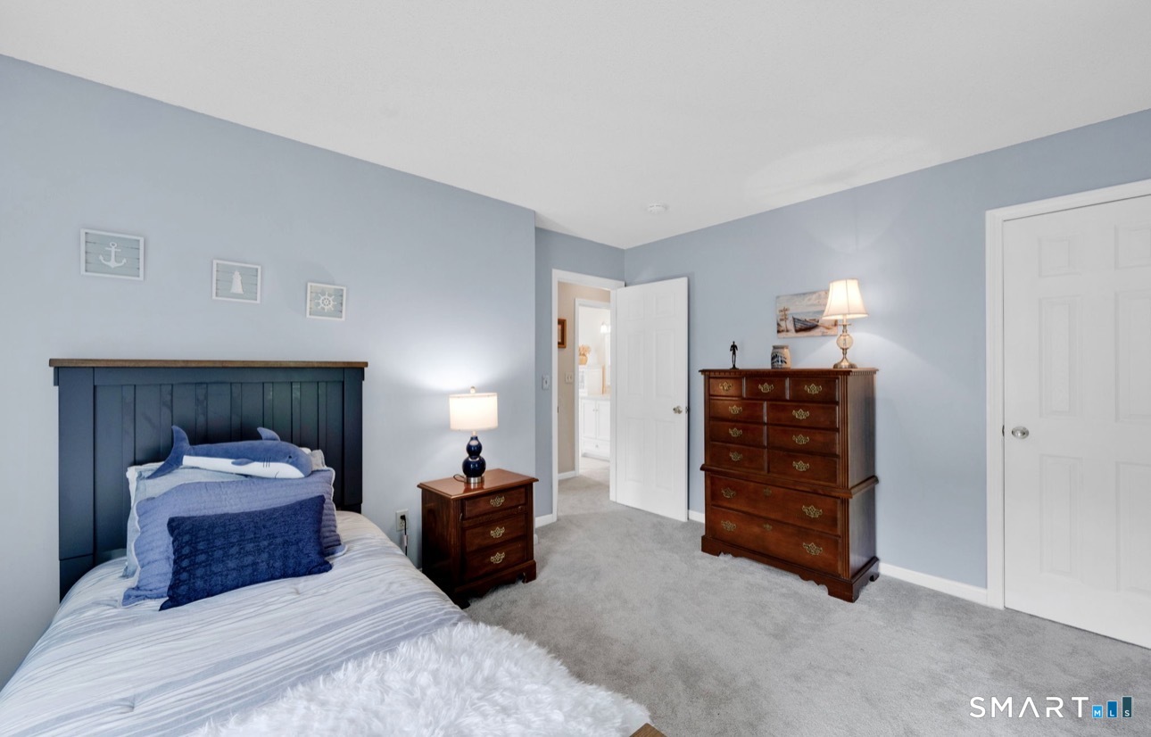 23 Brentwood Court Middletown CT 06457