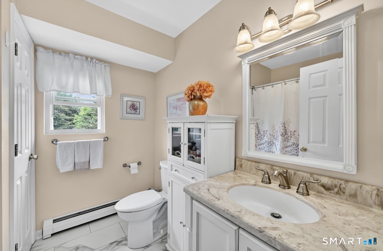 23 Brentwood Court Middletown CT 06457