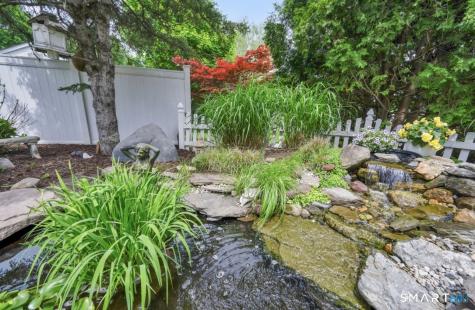 23 Brentwood Court Middletown CT 06457