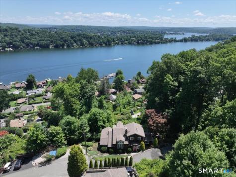 17 Keplers Way New Fairfield CT 06812