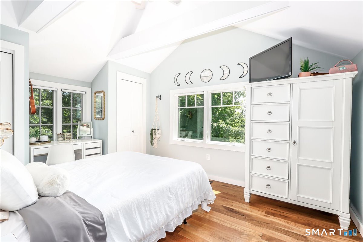 17 Keplers Way New Fairfield CT 06812