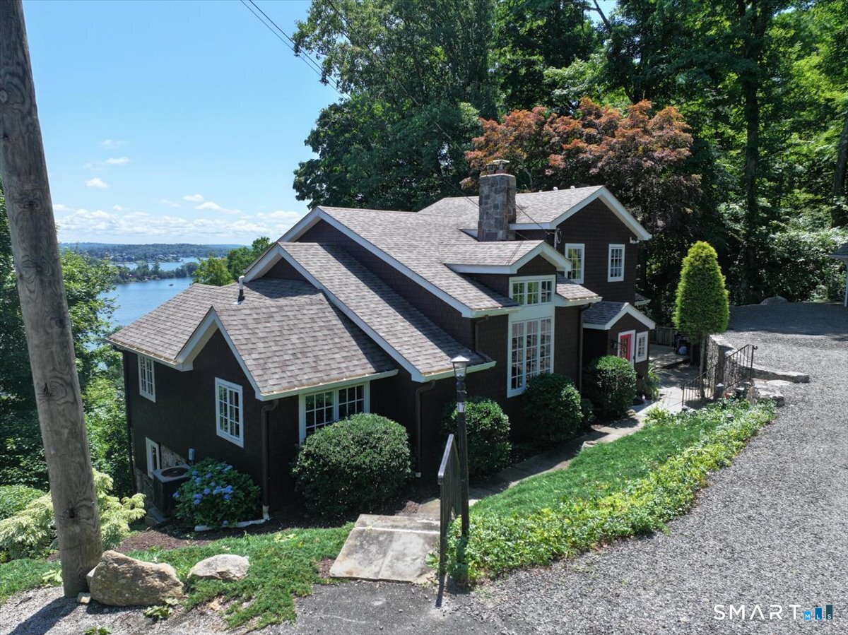 17 Keplers Way New Fairfield CT 06812