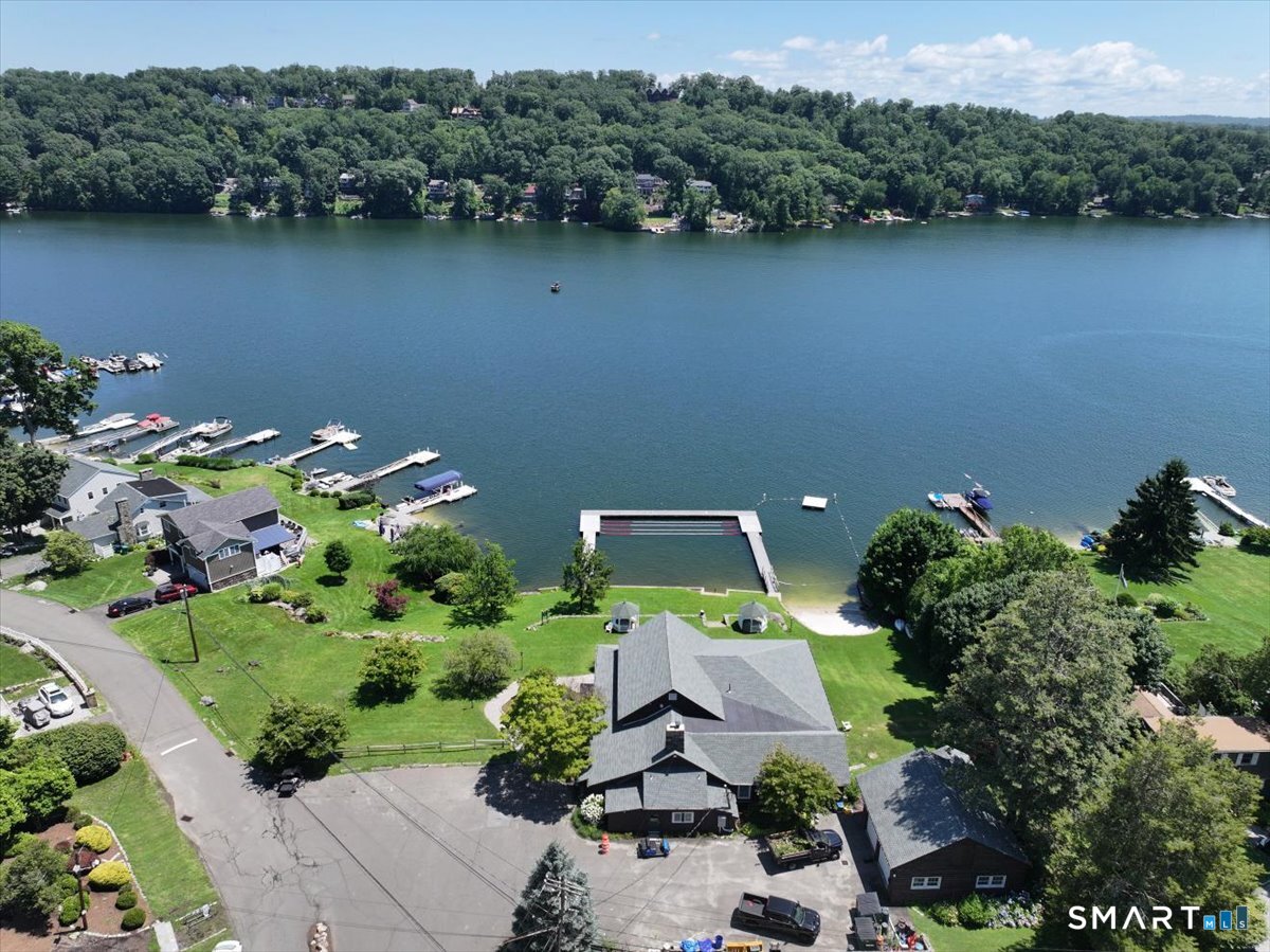 17 Keplers Way New Fairfield CT 06812