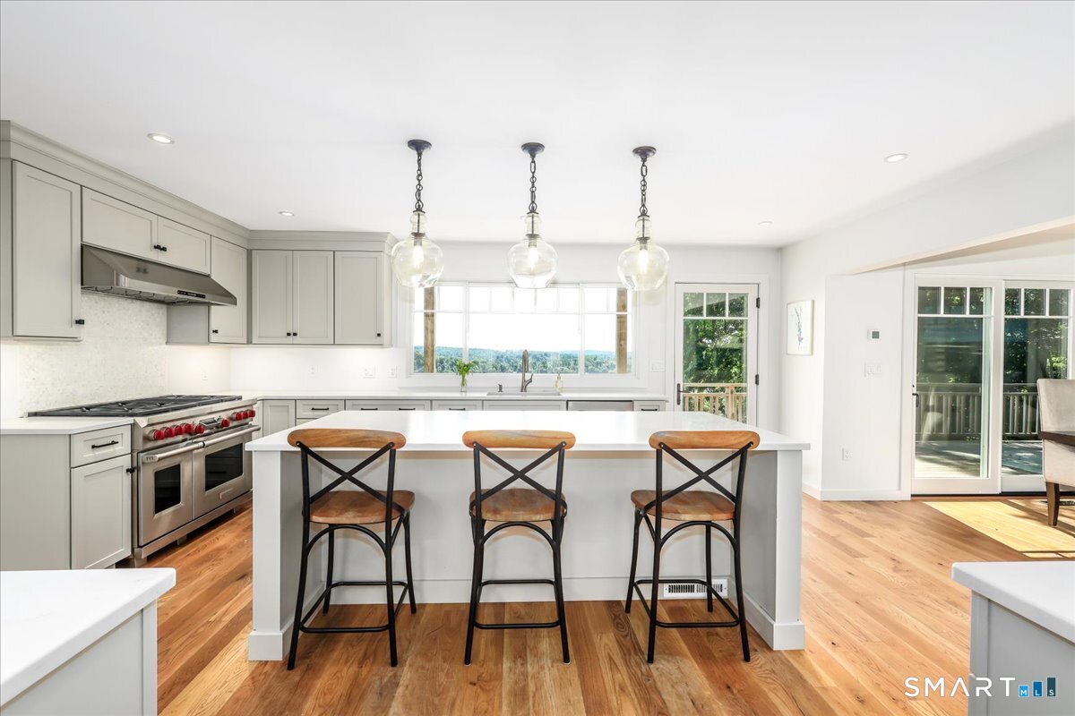 17 Keplers Way New Fairfield CT 06812
