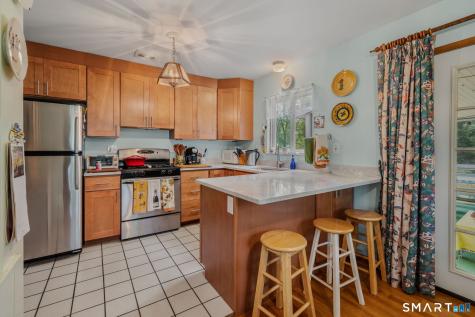 174 Glenwood Road Clinton CT 06413