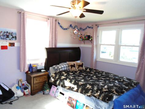 335 Grissom Road Manchester CT 06042