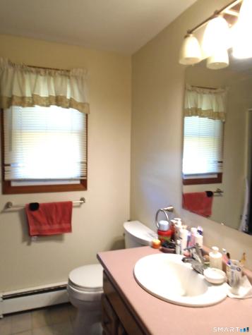 335 Grissom Road Manchester CT 06042