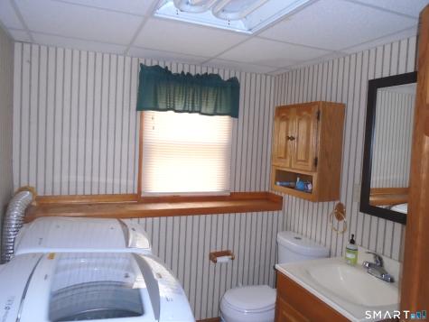 335 Grissom Road Manchester CT 06042