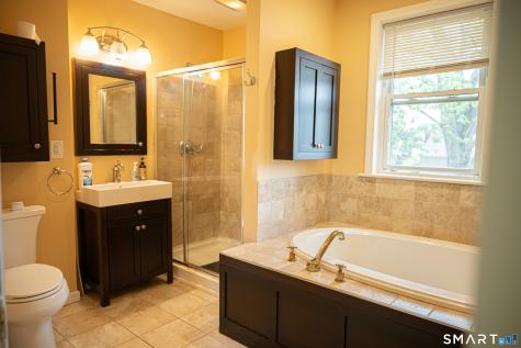 51 Nesbit Avenue West Hartford CT 06119