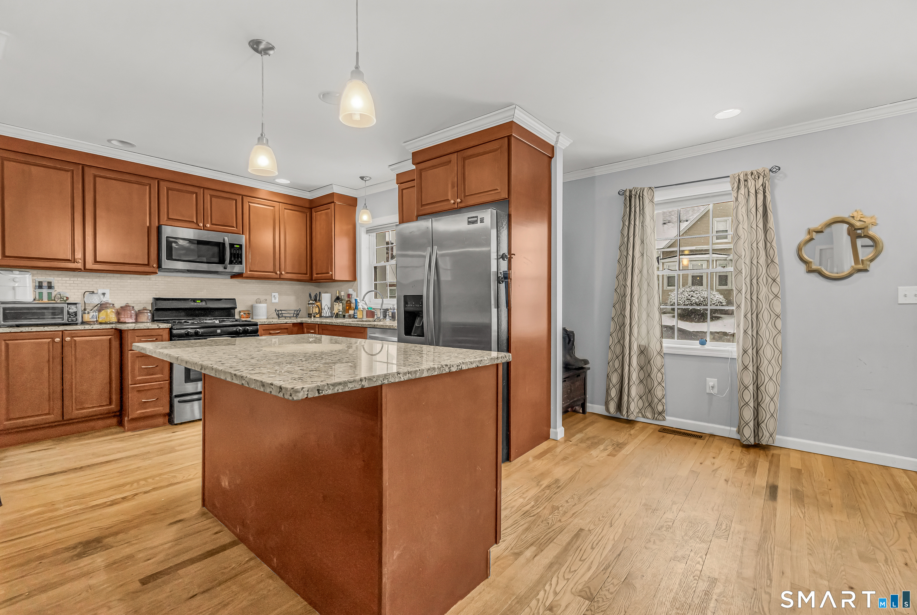 15 Henry Avenue Stratford CT 06614