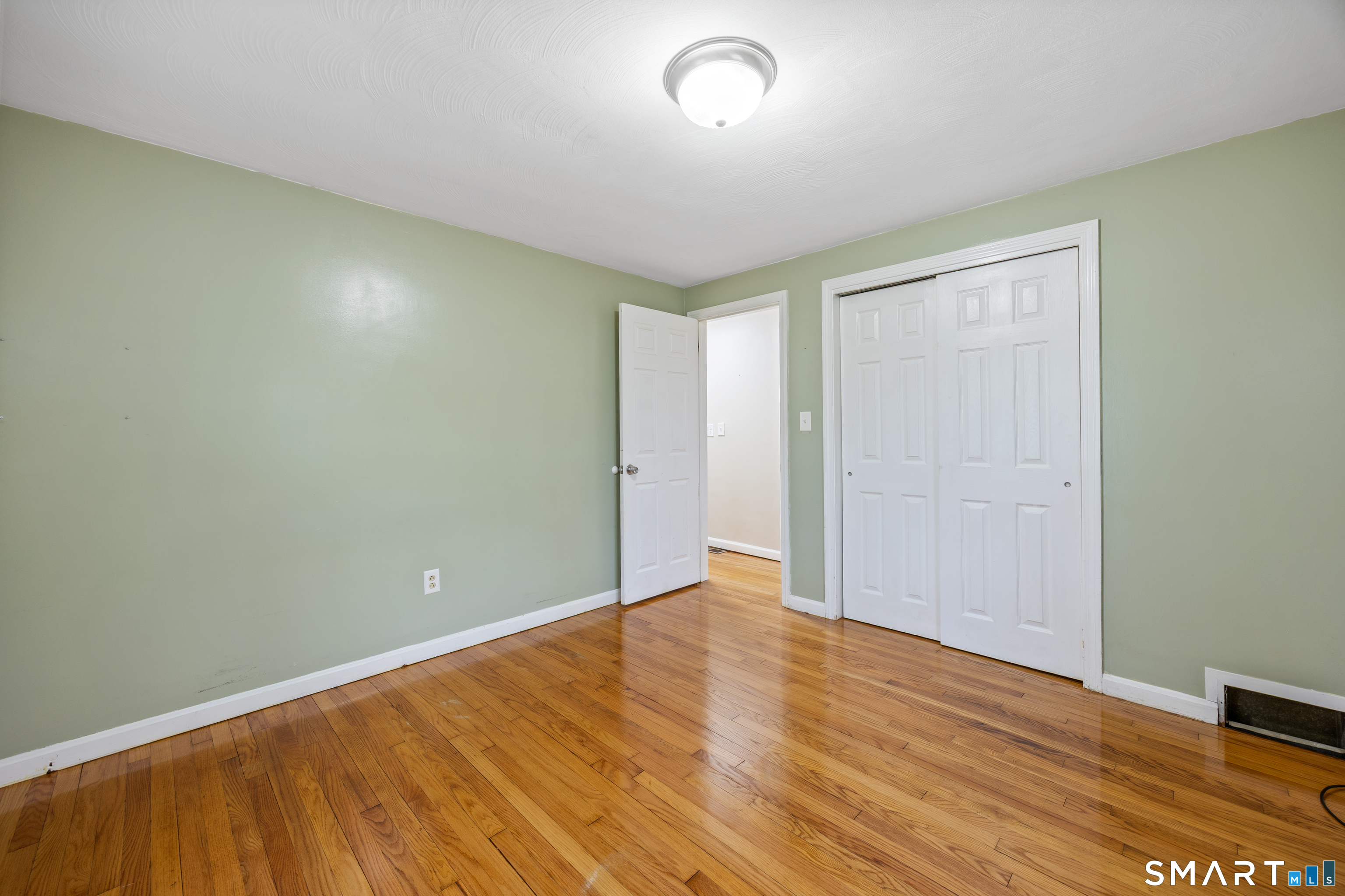 31 Kiefer Road Southington CT 06489