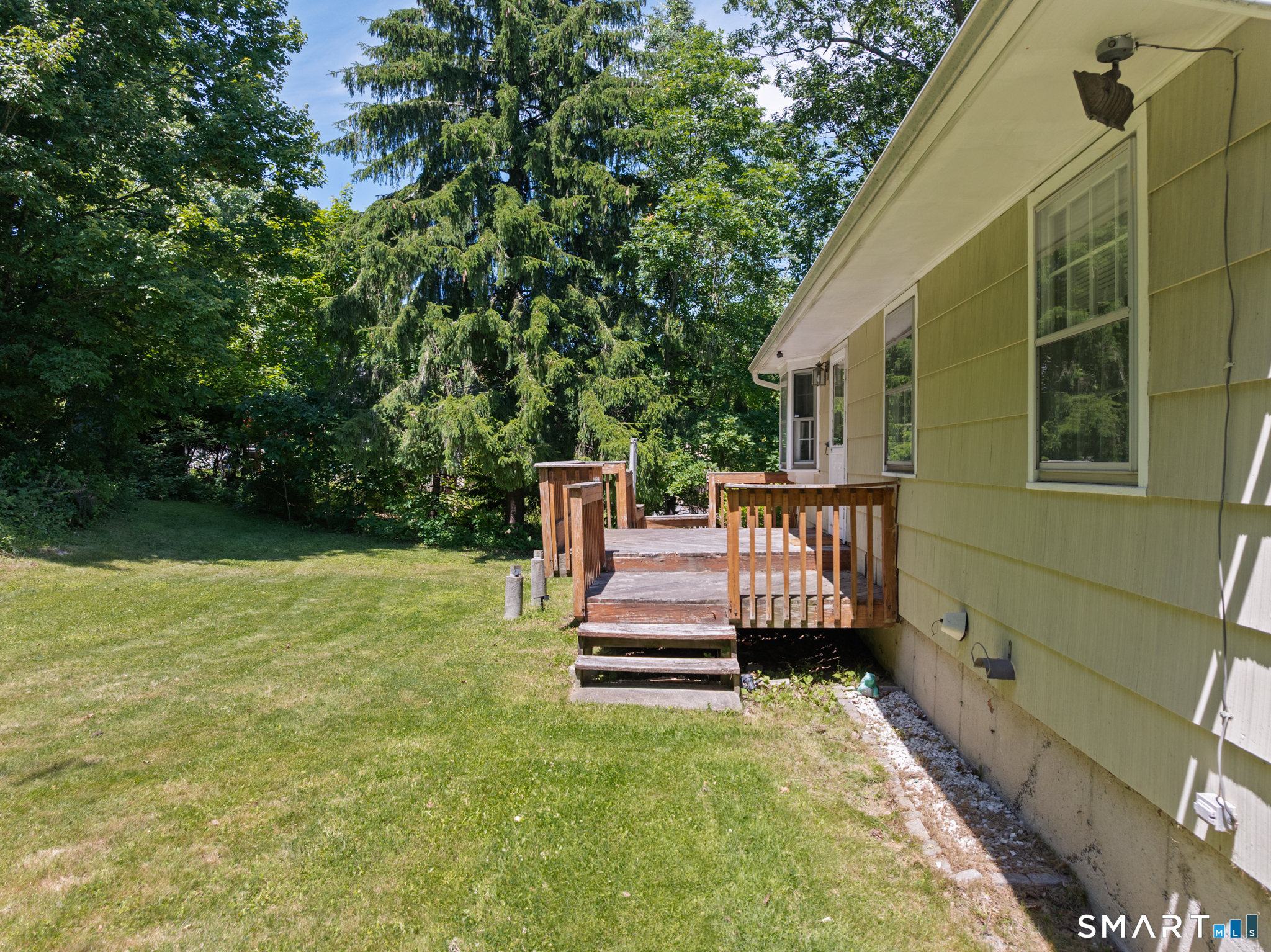 116 Evening Star Drive Naugatuck CT 06770
