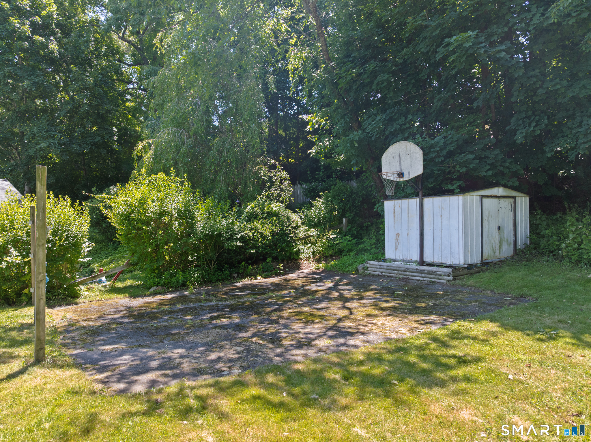 116 Evening Star Drive Naugatuck CT 06770