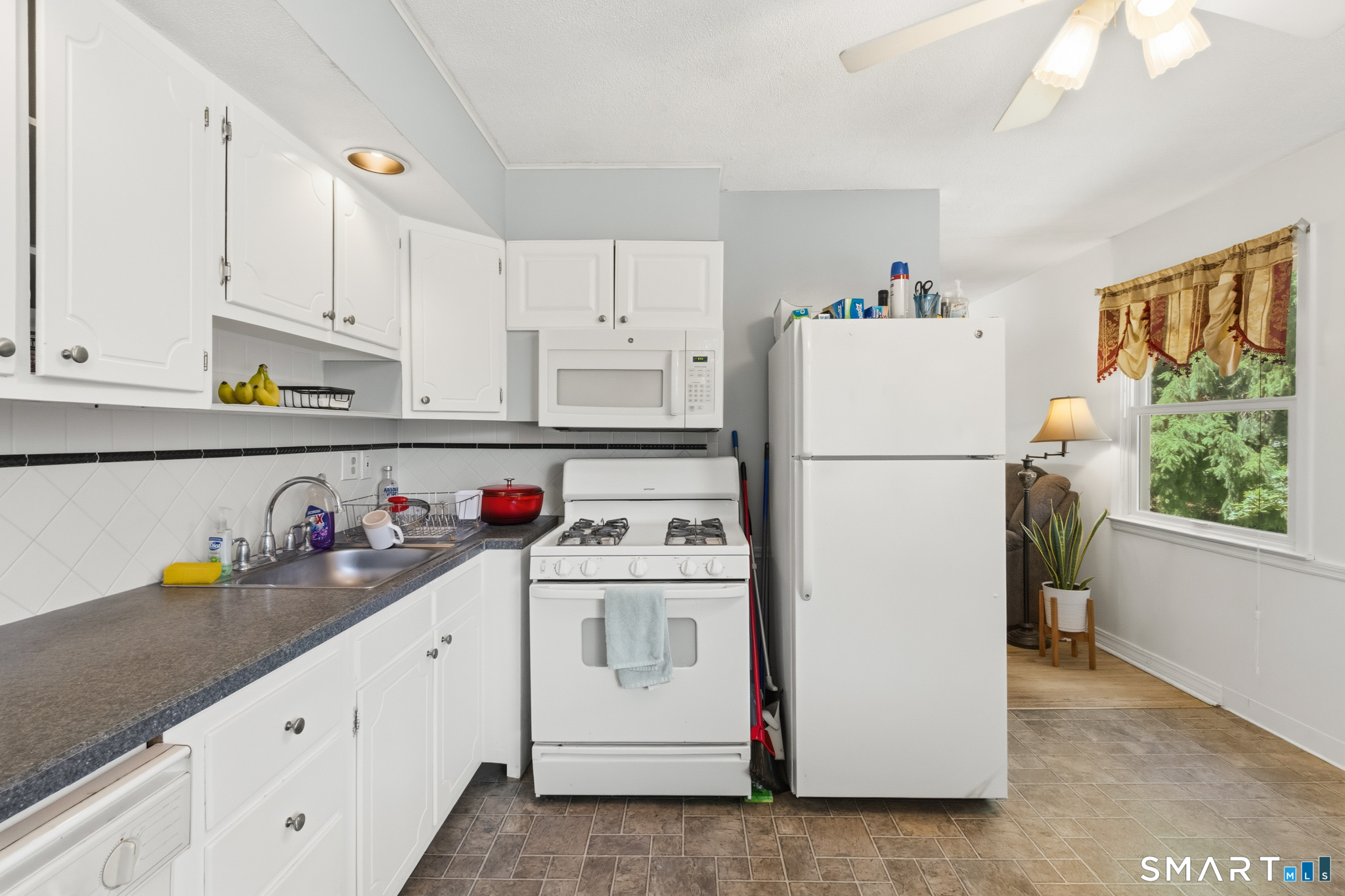 116 Evening Star Drive Naugatuck CT 06770