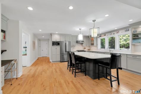 20 North Anguilla Road Stonington CT 06379