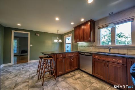 88 Peters Lane Middlefield CT 06481