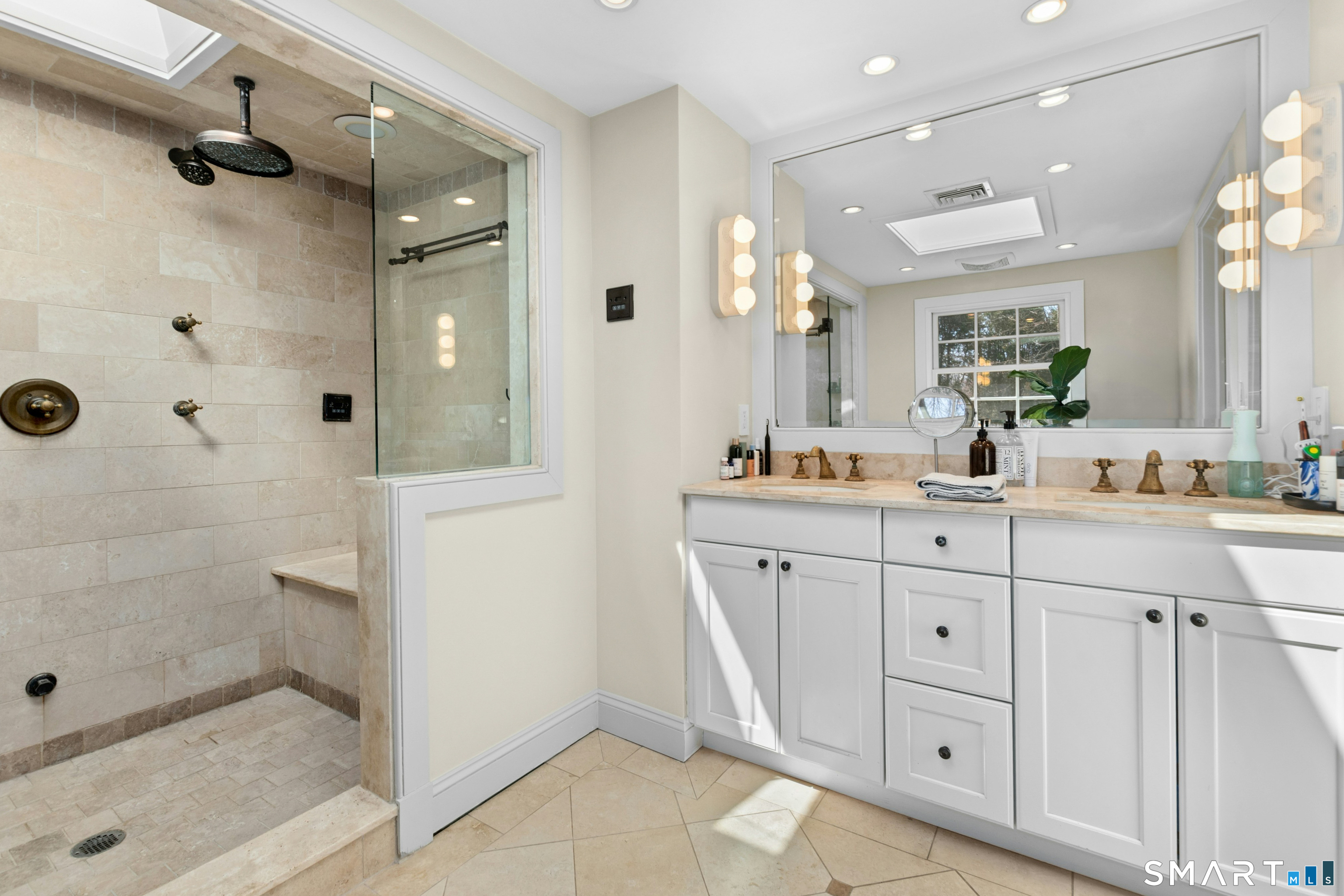87 Cedar Lane Ridgefield CT 06877
