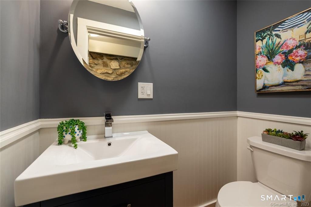 431 Scofieldtown Road Stamford CT 06903