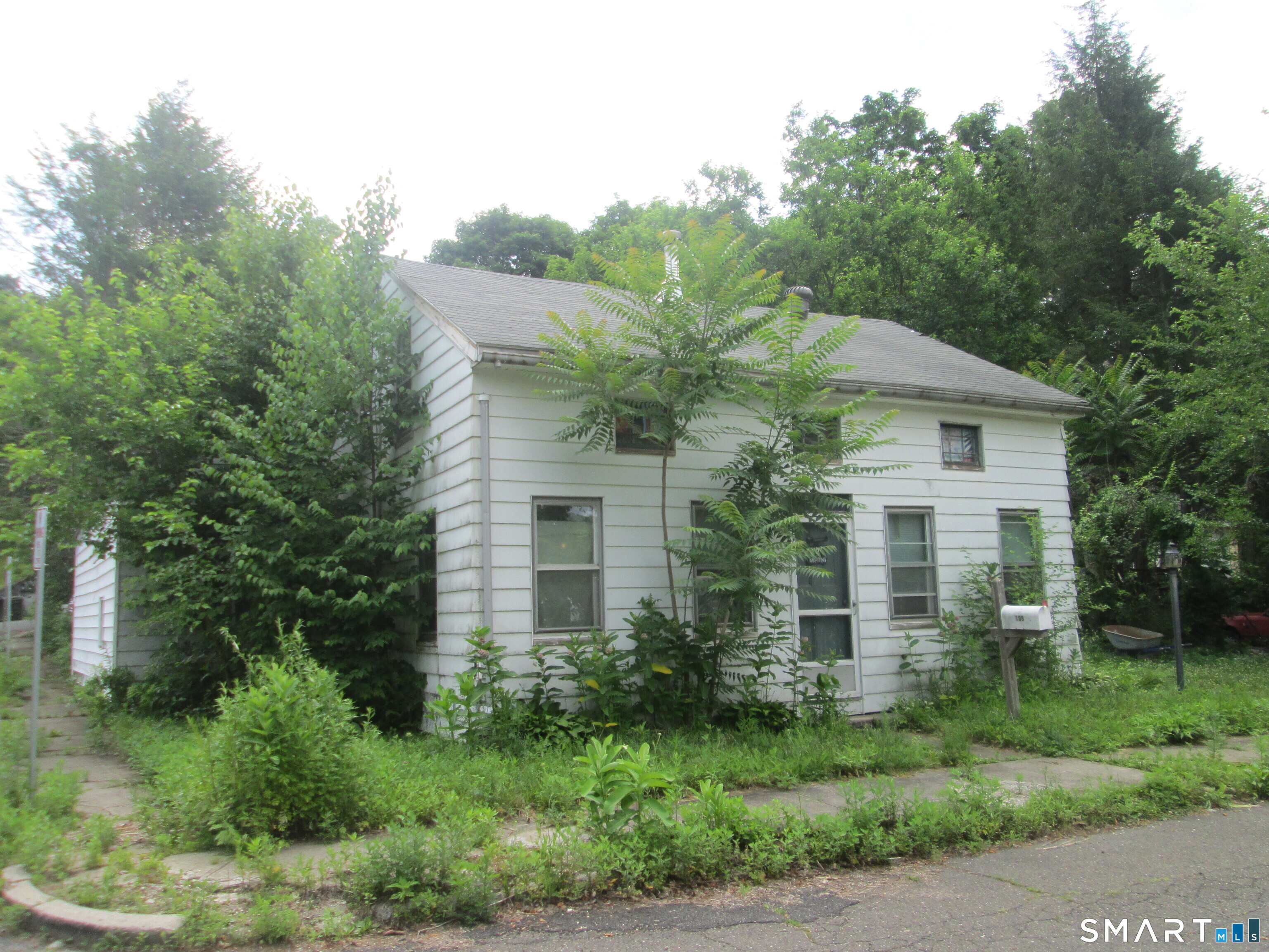 108 Humphrey Street Seymour CT 06483