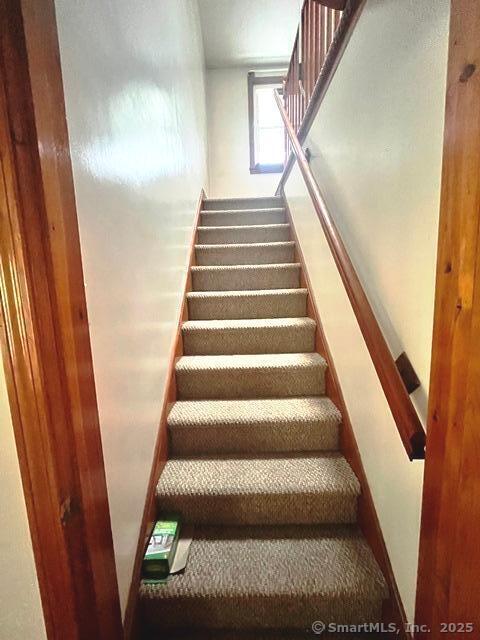 142 Palm Street Bridgeport CT 06610