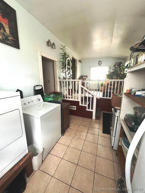 142 Palm Street Bridgeport CT 06610