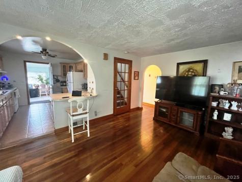 142 Palm Street Bridgeport CT 06610