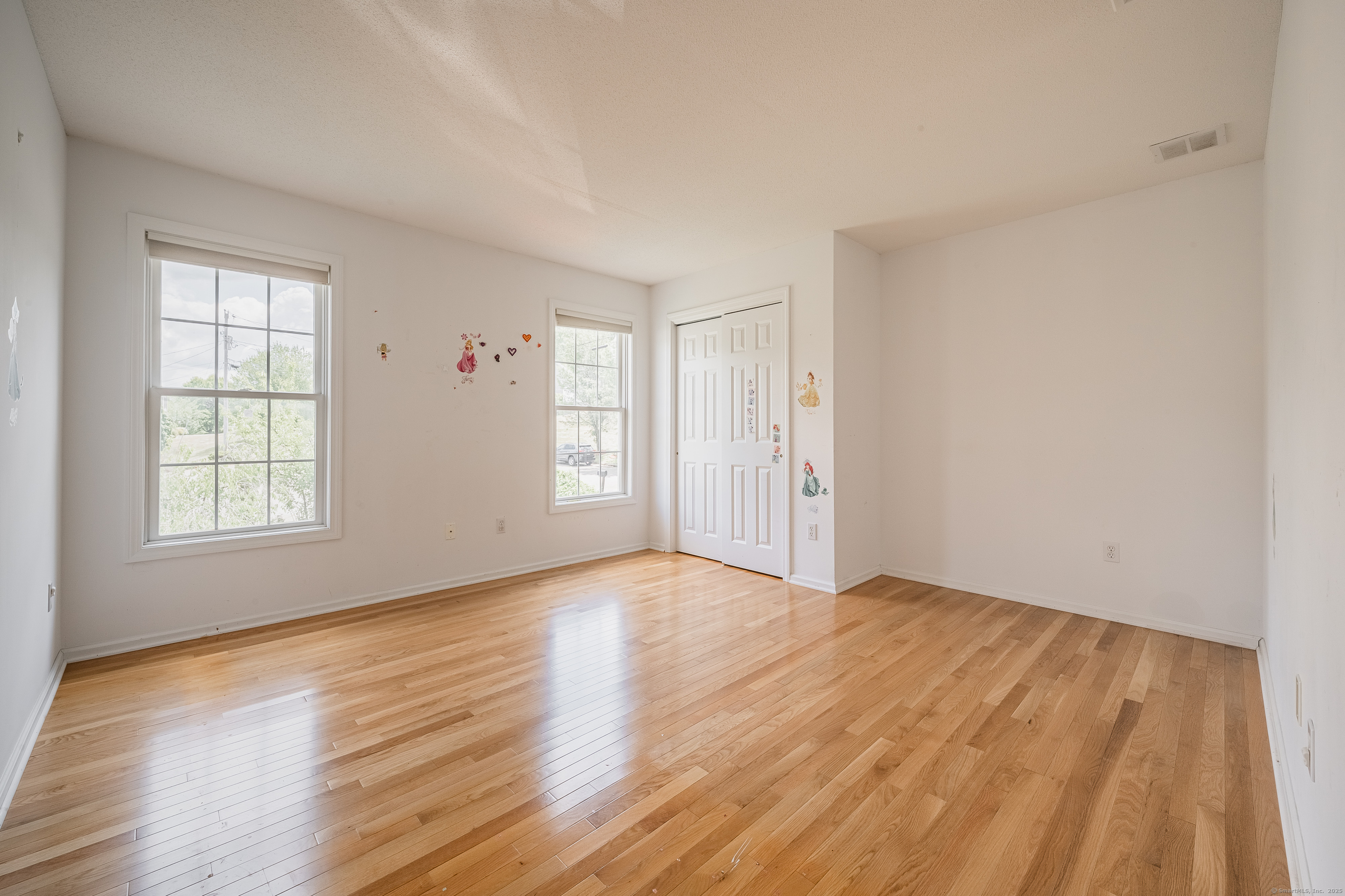 52 Quarry Lane Hamden CT 06518
