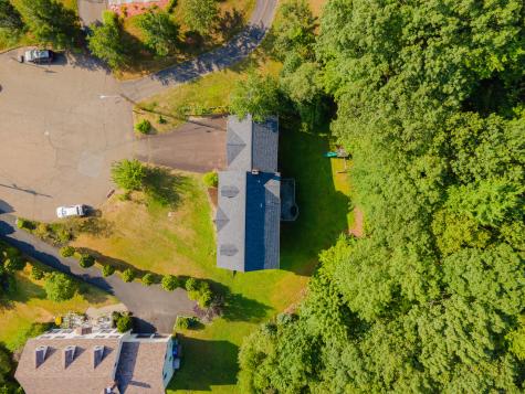 52 Quarry Lane Hamden CT 06518