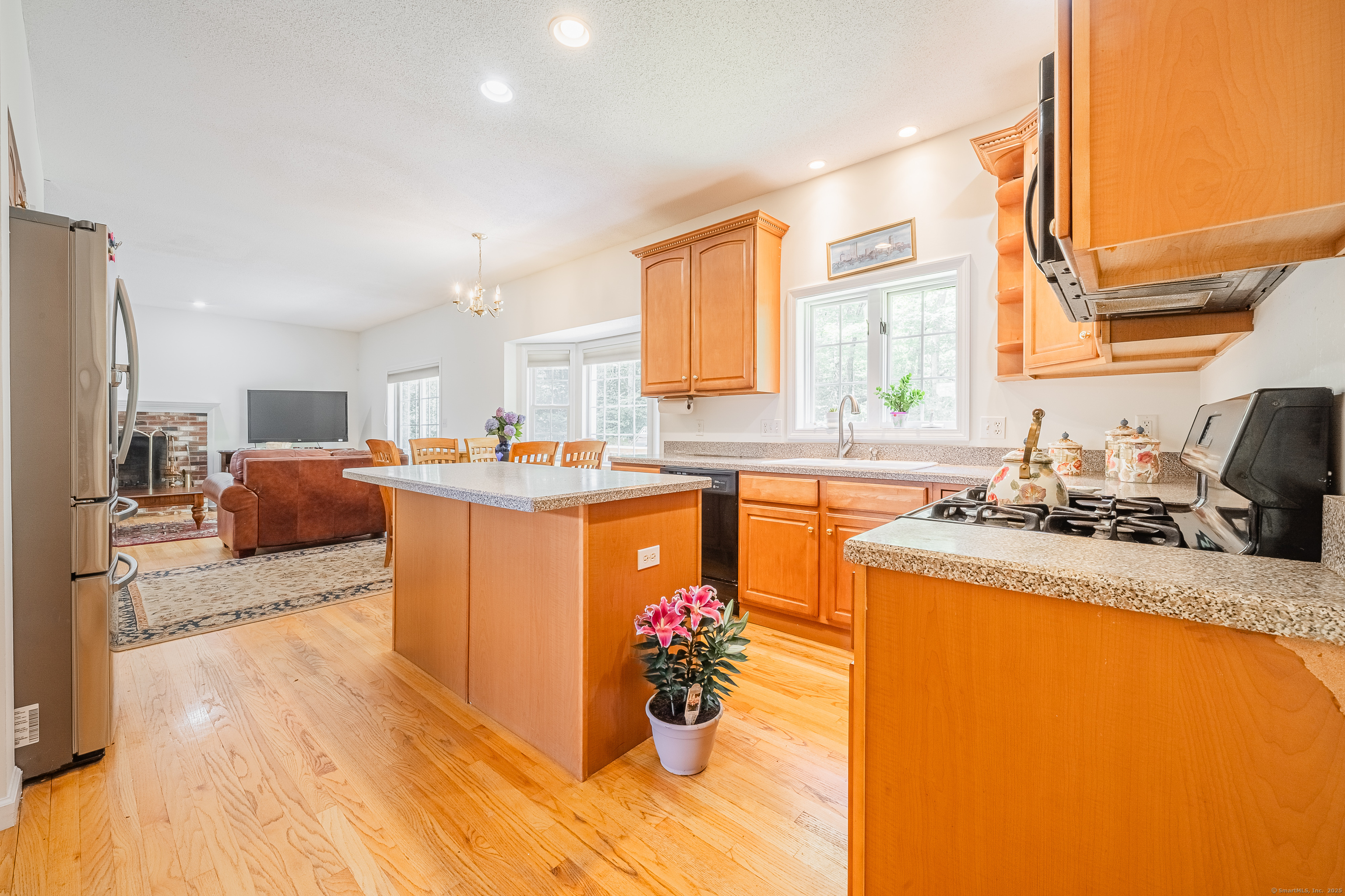 52 Quarry Lane Hamden CT 06518