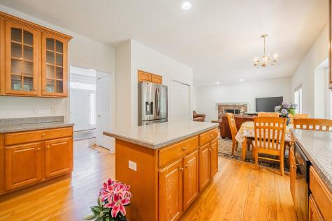 52 Quarry Lane Hamden CT 06518