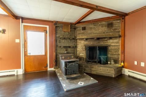 1661 Center Groton Road Ledyard CT 06339