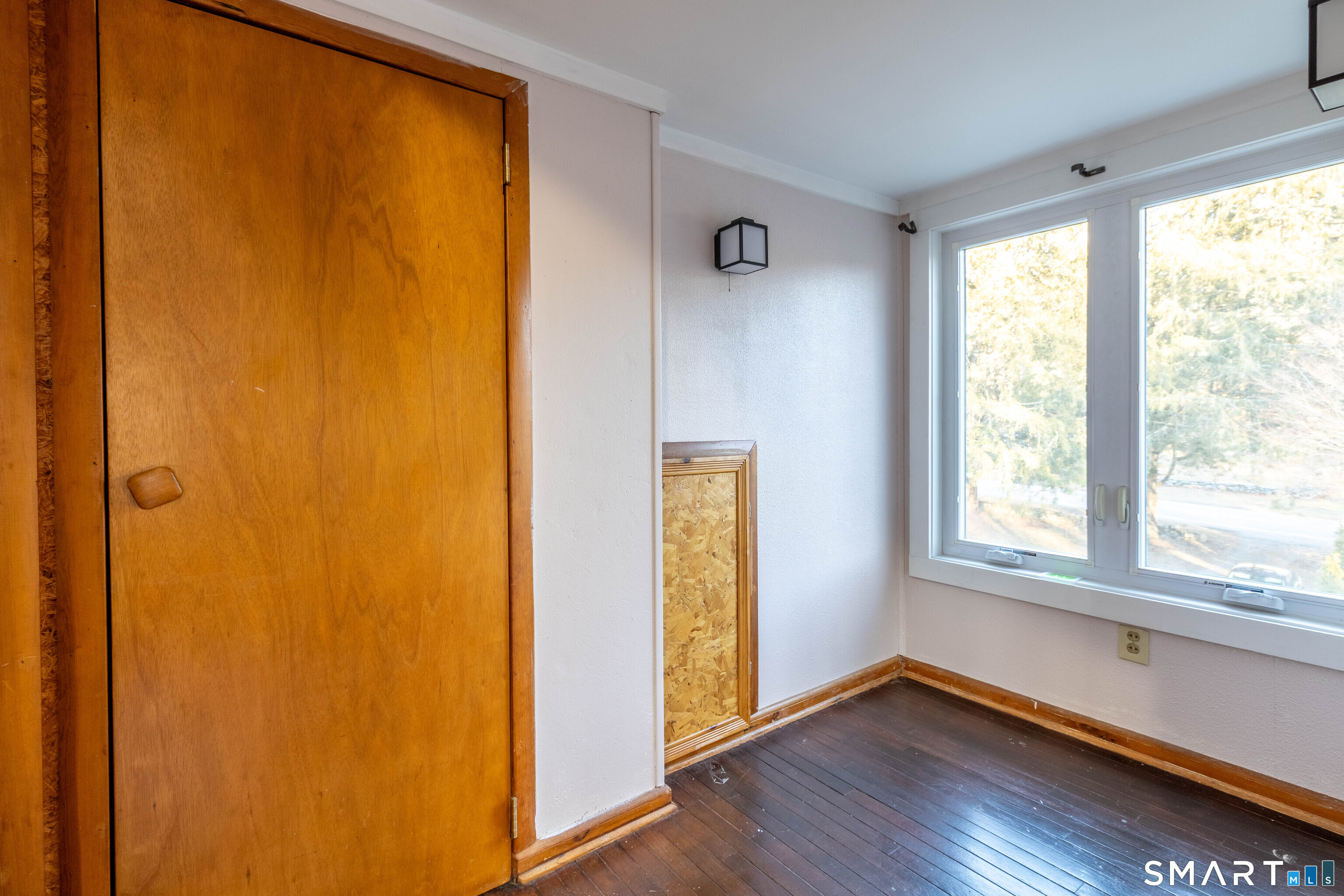 1661 Center Groton Road Ledyard CT 06339