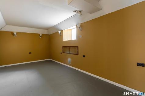 1661 Center Groton Road Ledyard CT 06339